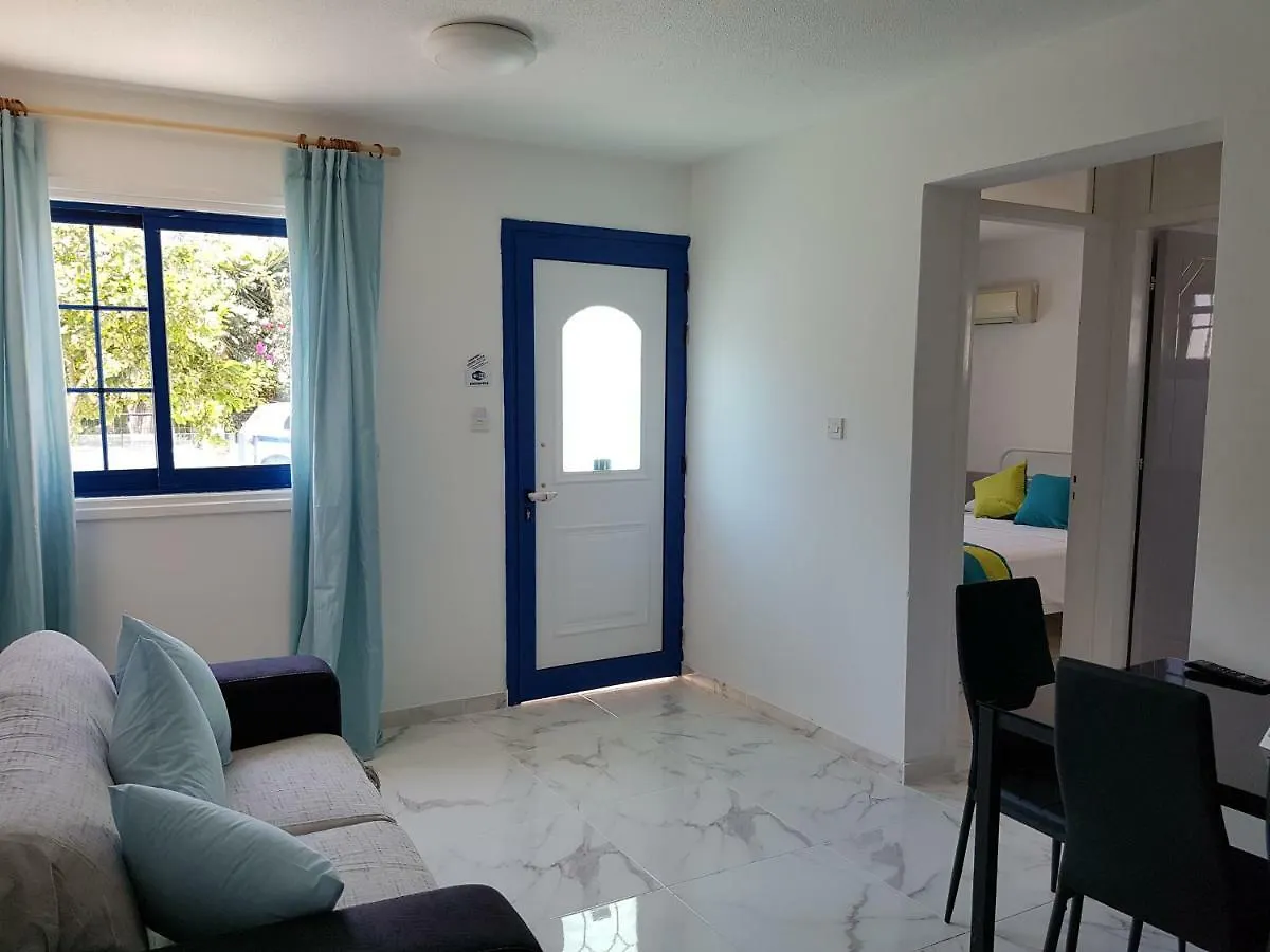 Must Stay - Evripidou Holiday Flats Larnaca Chypre