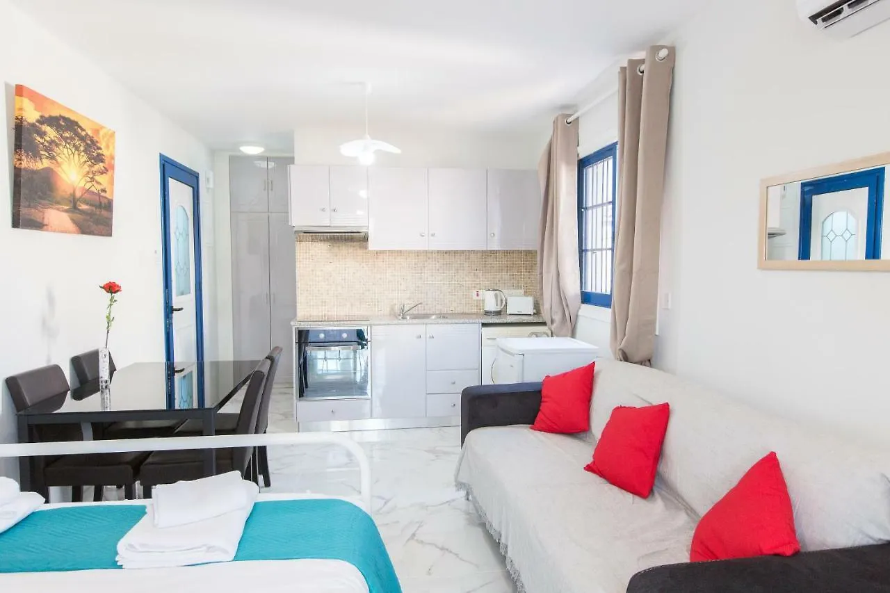 Must Stay - Evripidou Holiday Flats Larnaca 0*,  Chypre
