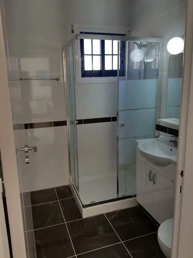 Must Stay - Evripidou Holiday Flats Larnaca 0*,  Chypre