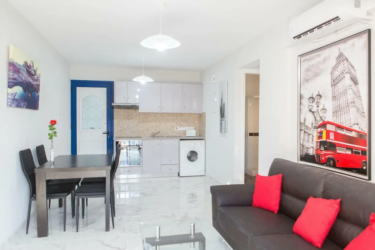 Apartment Must Stay - Evripidou Holiday Flats Larnaca Cyprus