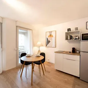 https://part-dieu-cocoon-quiet-balcony.hotels-rhonealpes.com